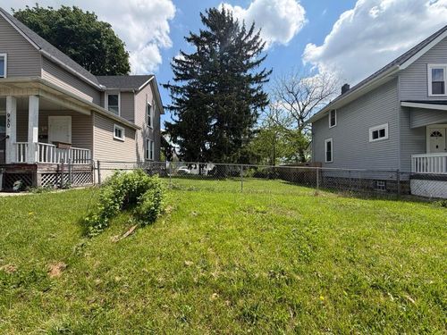 954 Miller Ave, Columbus, OH, 43206-1746 | Card Image