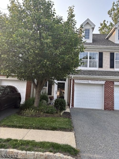 39 Washington Ct, Towaco, NJ, 07082-1272 | Card Image