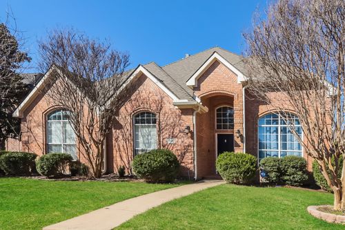 104 Peregrine Dr, McKinney, TX, 75072-5827 | Card Image