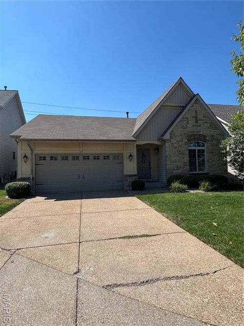 175 Blue Water Dr, Saint Peters, MO, 63366-3239 | Card Image