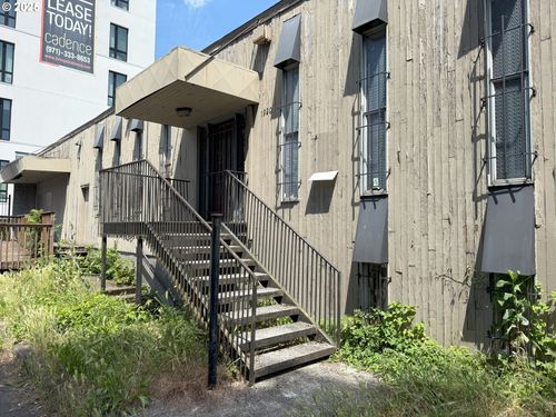 1920 N Vancouver Ave, Portland, OR, 97227-1916 | Card Image