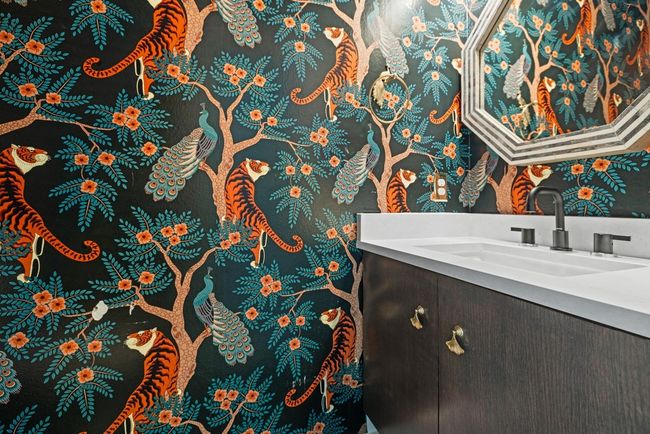 Bathroom with vanity | Image 13