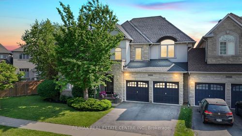 2454 Springforest Dr, Oakville, ON, L6M0A1 | Card Image