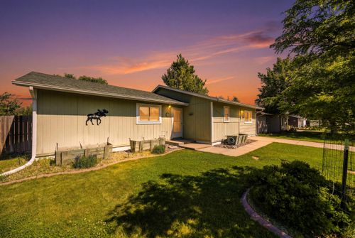 1443 Holmes Ave, Sheridan, WY, 82801-2228 | Card Image