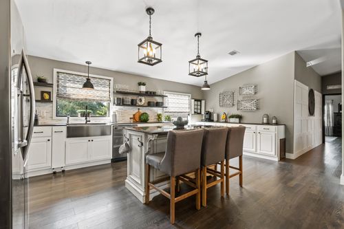 198 Catherine Dr, Whitney, TX, 76692-3054 | Card Image