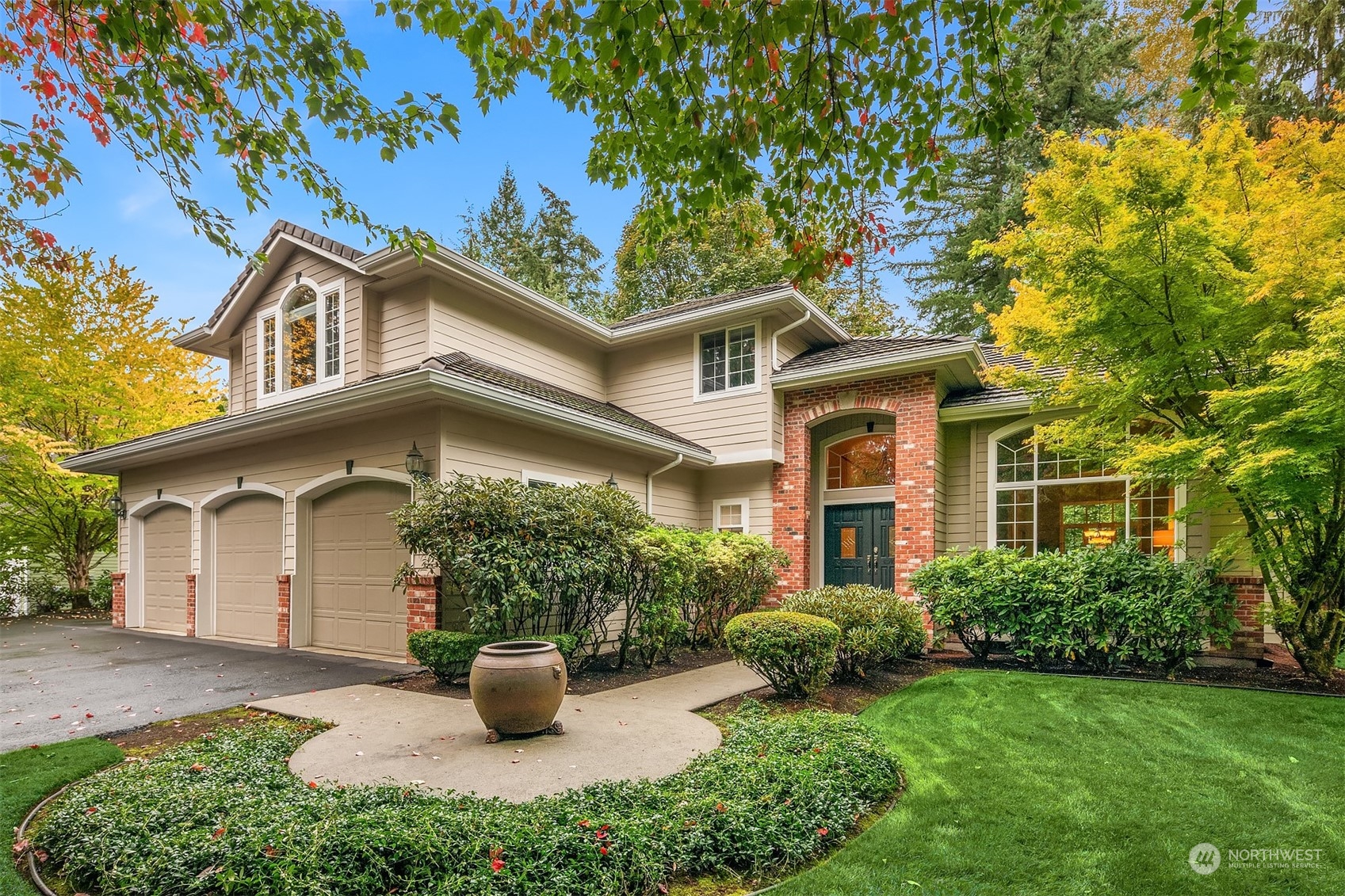 201st Ave, Woodinville, WA 98077