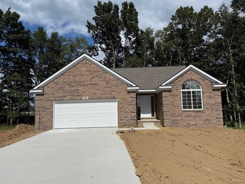 796 War Bonnet Dr, Tecumseh, MI, 49286-8663 | Card Image