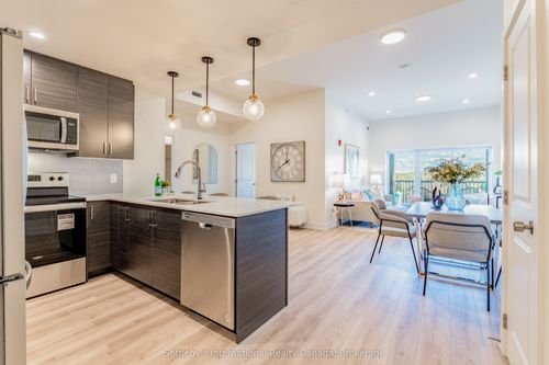 417-121 Mary St, Creemore, ON, L0M1G0 | Card Image