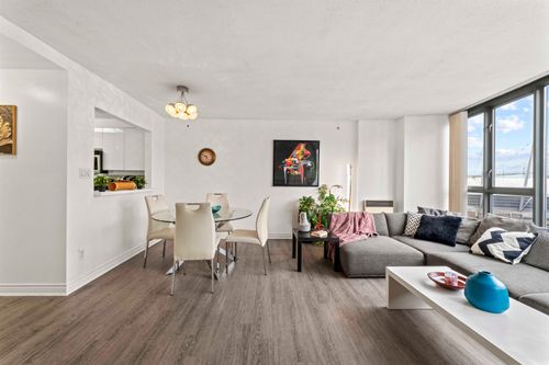 2102-930 Cambie St, Vancouver, BC, V6B5X6 | Card Image