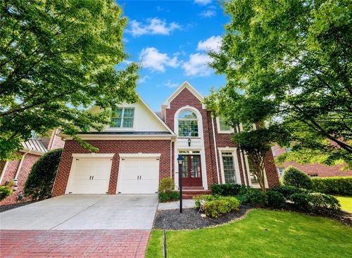 455 Wembley Cir, Sandy Springs, GA, 30328-6755 | Card Image