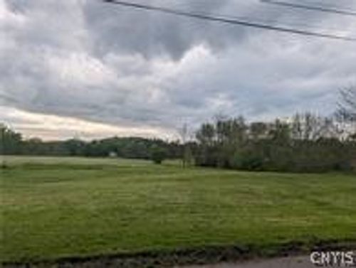 513 Fremont St, Fulton, NY, 13069-1322 | Card Image