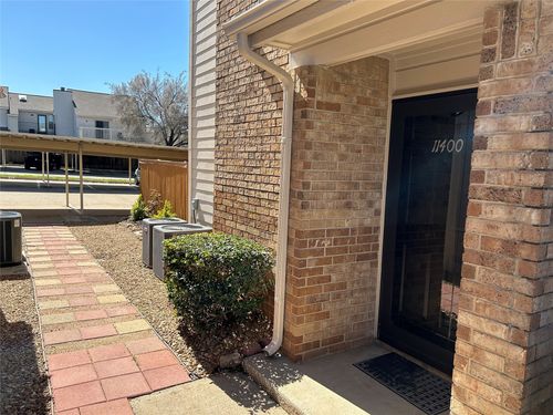 137-3635 Garden Brook Dr, Farmers Branch, TX, 75234-2456 | Card Image