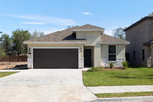 2083 N Retama St, San Juan, TX, 78589-1640 | Card Image