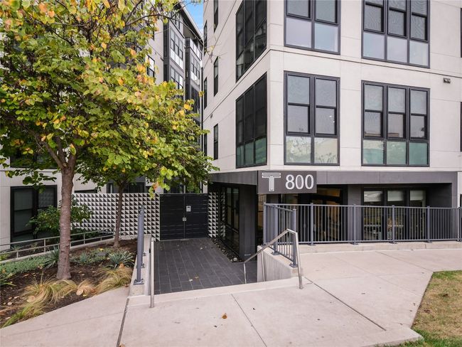 Entrance to property with fence | Image 29