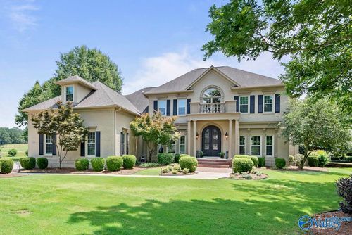 2600 Treyburne Ln Se, Hampton Cove, AL, 35763-9303 | Card Image