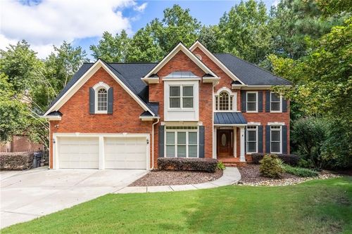 105 Kensington Pond Ct, Roswell, GA, 30075-5580 | Card Image