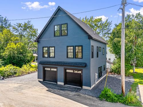 5 Greene Ln, York, ME, 03909-6212 | Card Image