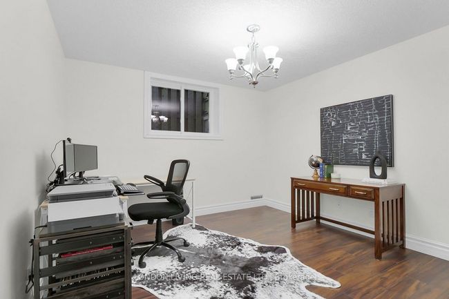 2820 Devon Rd, House other with 4 bedrooms, 3 bathrooms and 4 parking in London ON | Image 31