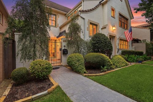 4705 Dexter Ave, Fort Worth, TX, 76107-3737 | Card Image