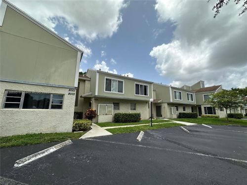 4-8005 Lagos De Campo Blvd, Tamarac, FL, 33321-3862 | Card Image