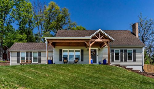 60 Bunker Ln, ETTERS, PA, 17319-9721 | Card Image