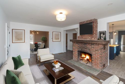 3 Anna St, Kerhonkson, NY, 12446-2700 | Card Image