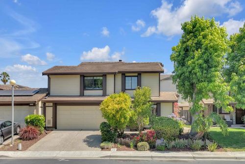 6031 Peppertree Ct, Newark, CA, 94560-4746 | Card Image