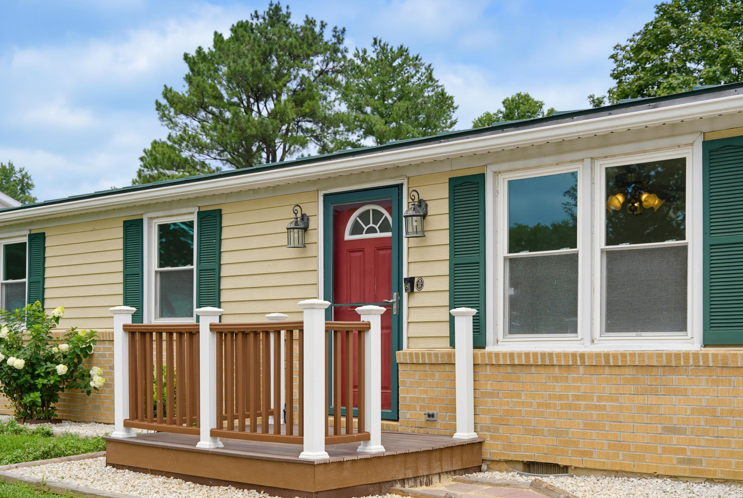 Residential in Mt Jackson 4