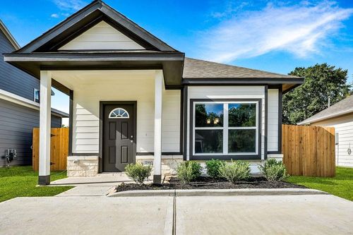 11885 E Gate Dr, Willis, TX, 77318-1543 | Card Image