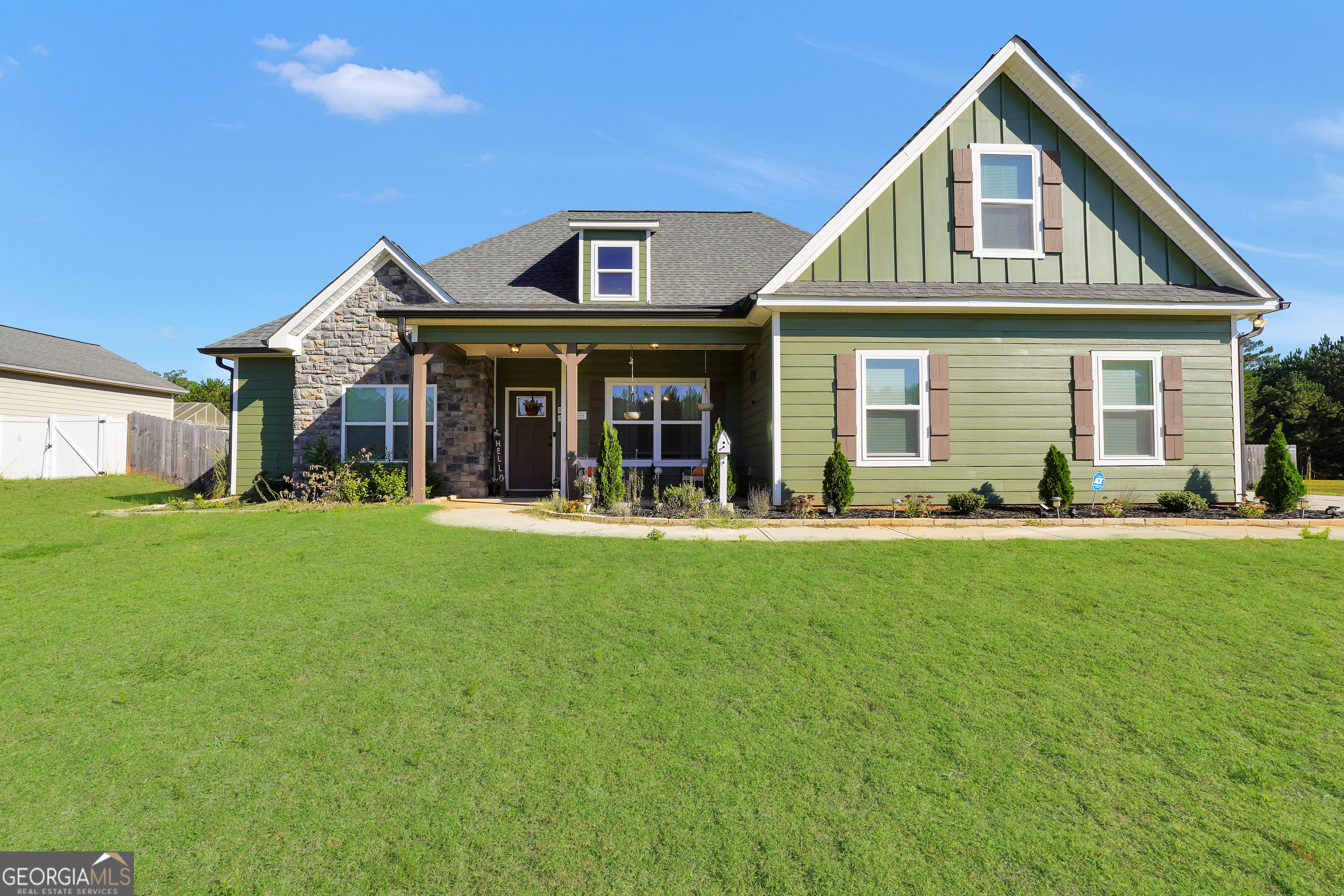 Cub Ln, Covington, GA 30016