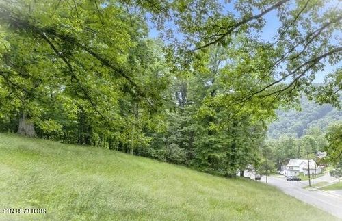 Lot TractD Hillcrest Dr, Cumberland Gap, TN, 37724 | Card Image