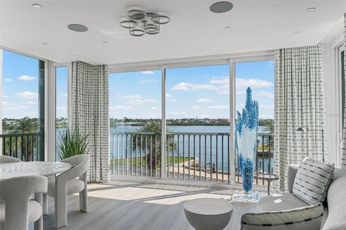 apt-301-1260 Dolphin Bay Way, SARASOTA, FL, 34242-8757 | Card Image