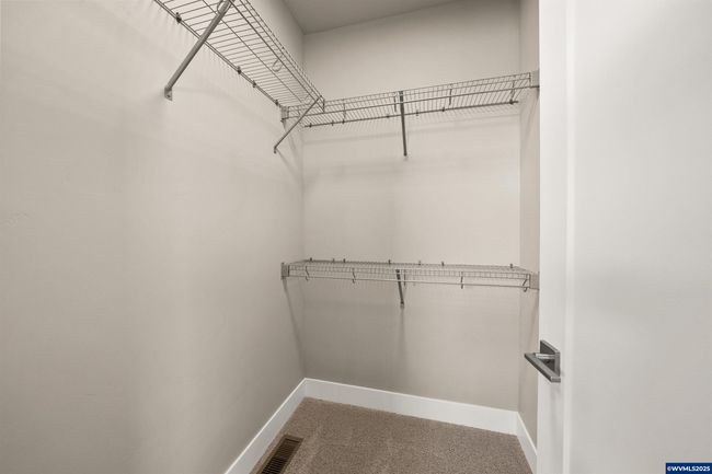 2522 Nw Redwood Cir, House other with 1 bedrooms, 2 bathrooms and null parking in Redmond OR | Image 22