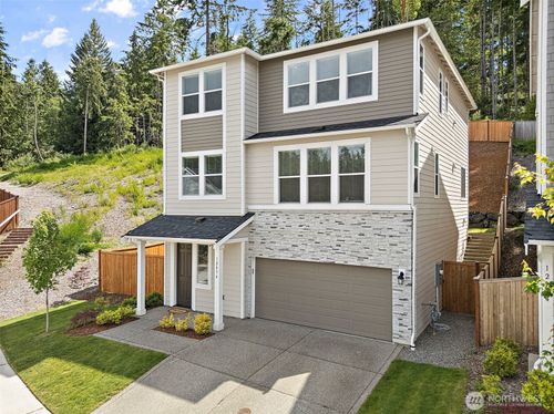 12836 Jammer Pl Nw, Silverdale, WA, 98383-6040 | Card Image