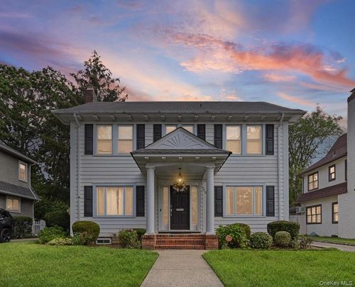 723 William St, North Baldwin, NY, 11510-1829 | Card Image