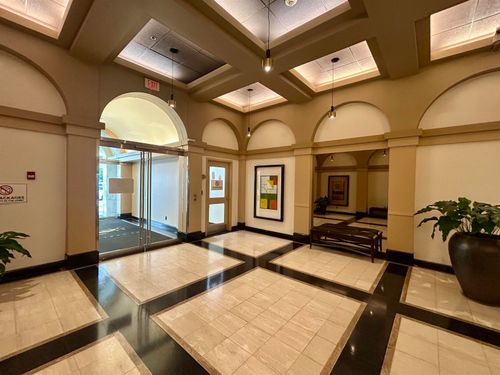 {{alt}} | Card Image