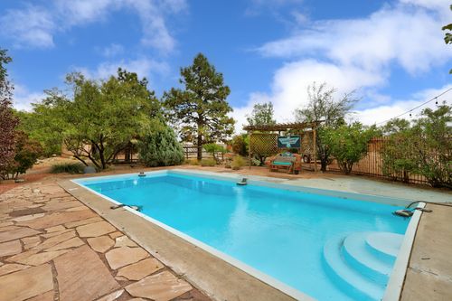 2908 10th St Nw, Albuquerque, NM, 87107-1111 | Card Image