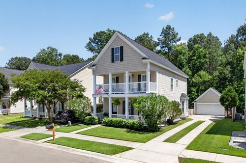 535 Delafield Dr, Summerville, SC, 29483-7068 | Card Image