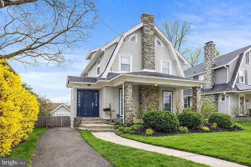 521 Strathmore Rd, HAVERTOWN, PA, 19083-4027 | Card Image