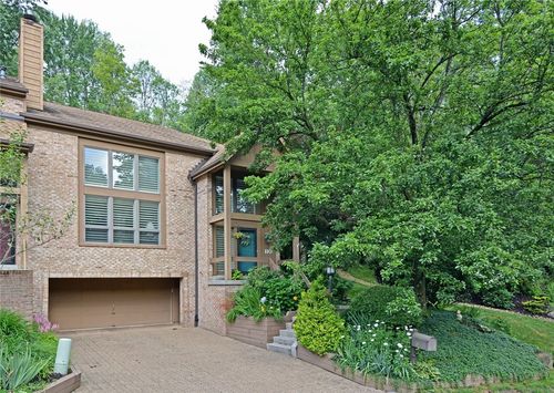110 Millstone Ln, Fox Chapel, PA, 15238 | Card Image