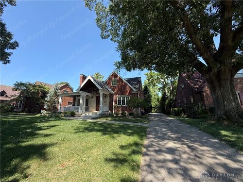 333 Thruston Blvd E, Oakwood, OH, 45419-3924 | Card Image