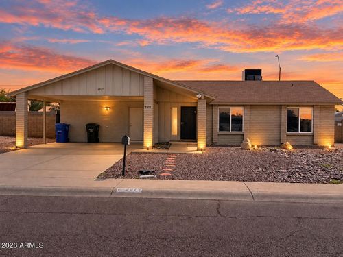 2913 W Woodridge Dr, Phoenix, AZ, 85053-2014 | Card Image
