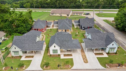 a-210 S Bluff St, Catoosa, OK, 74015-2011 | Card Image