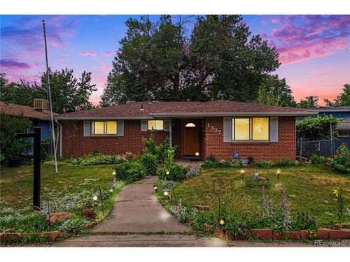 1337 Sharpe Pl, Longmont, CO, 80501-4261 | Card Image