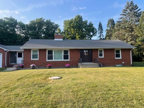 10738 9th St, Winthrop Harbor, IL, 60096-1009 | Card Image