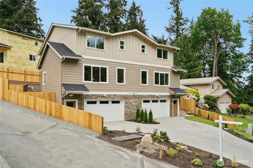 a-8510 Shadow Wood Dr, Everett, WA, 98208-3528 | Card Image