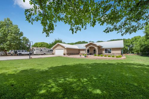 11 Camino De Flores, Peralta, NM, 87042 | Card Image