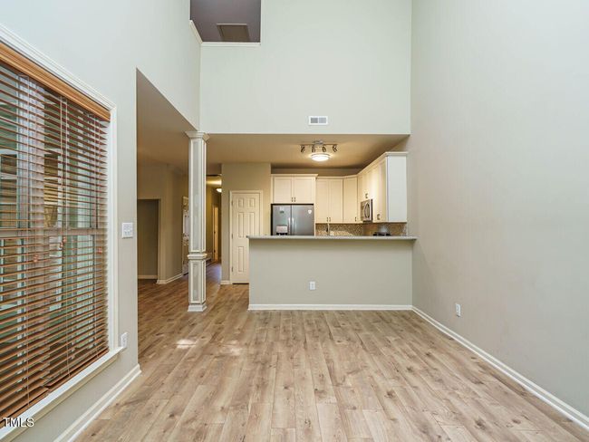 009-1280x960-living-room | Image 9