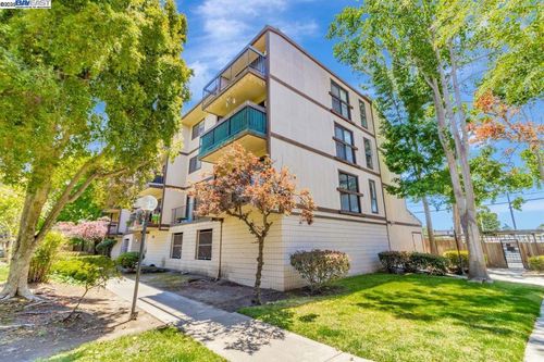 apt-211-2021 Market Ave, San Pablo, CA, 94806-4464 | Card Image