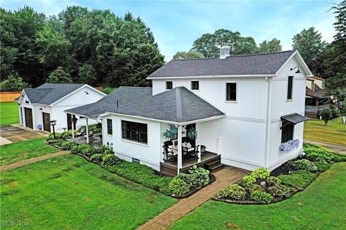 5050 Warren Sharon Rd, Vienna, OH, 44473-9687 | Card Image